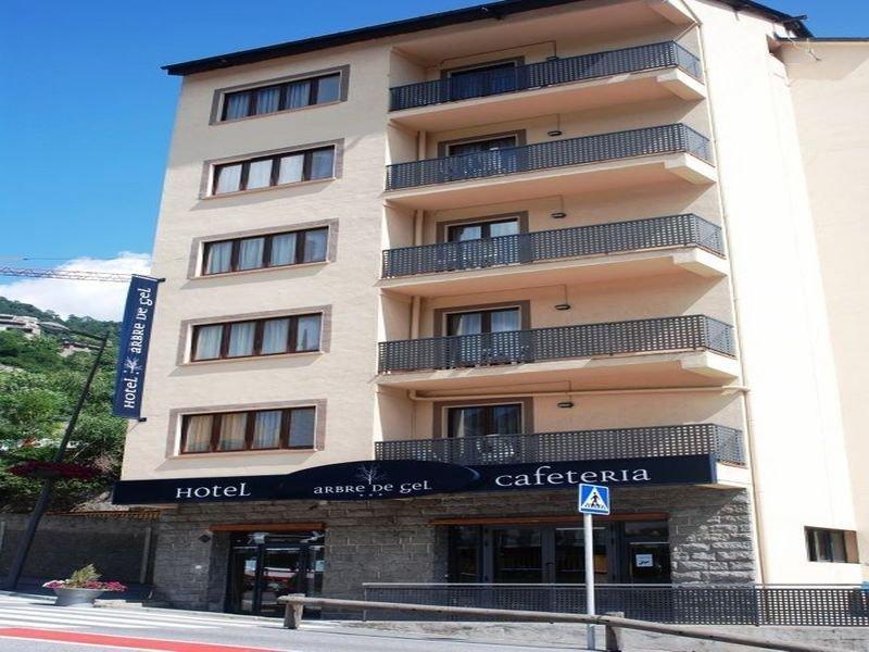 Hotel Arbre De Neu Encamp Exterior photo